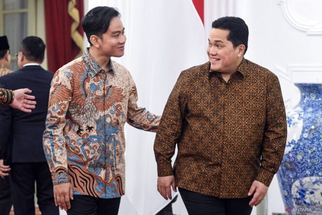 
					Menteri BUMN Erich Thohir bersama Wapres RI Gibran